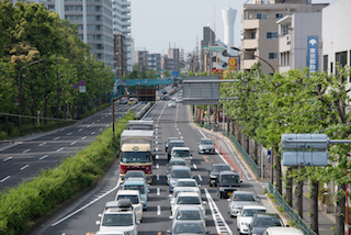 千歳台交差点 迴沢粕谷歩道橋から北側を望む